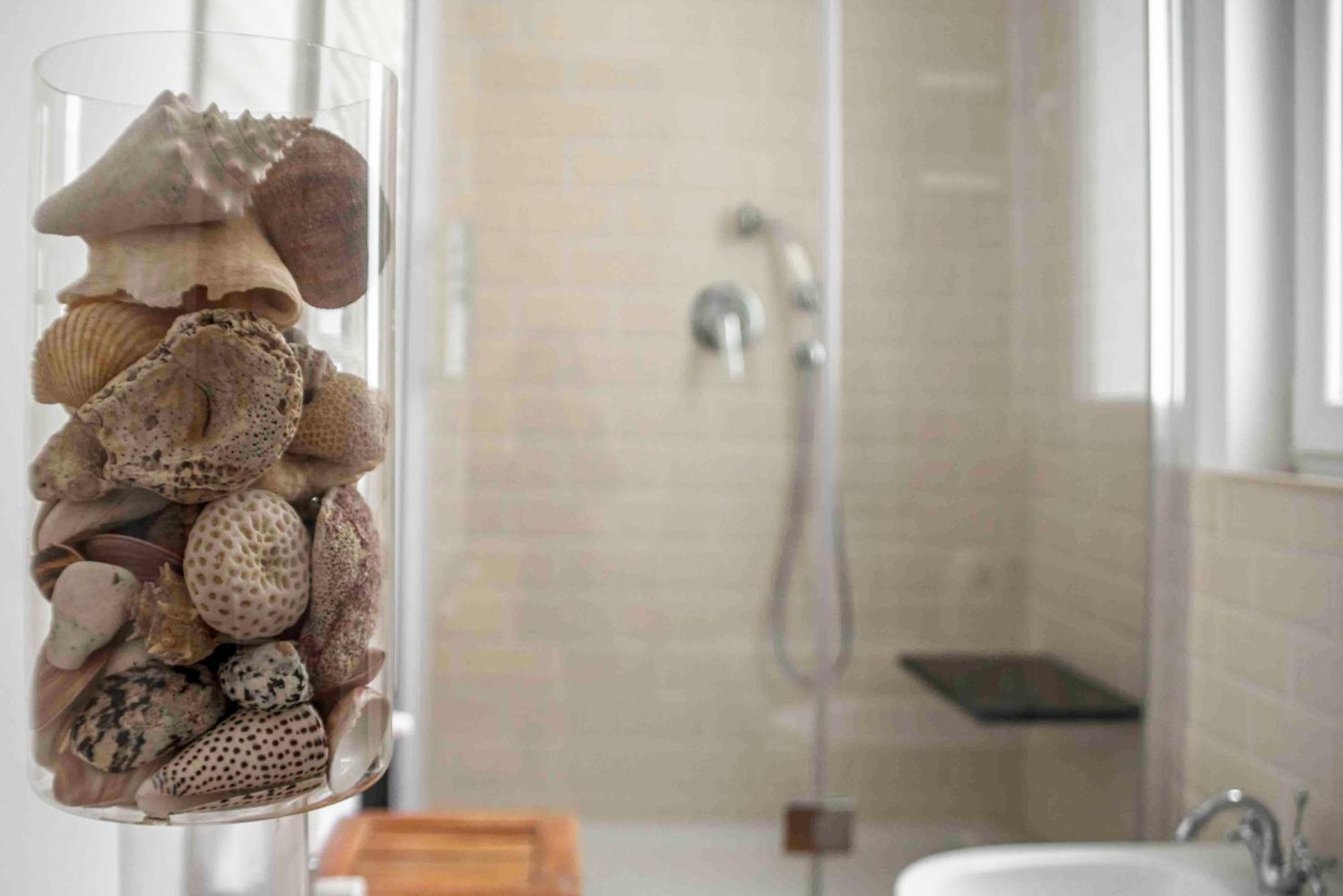 Rosy'S House Un Attico A Due Passi Dall'Acquario Parking Free Apartment Genoa Luaran gambar